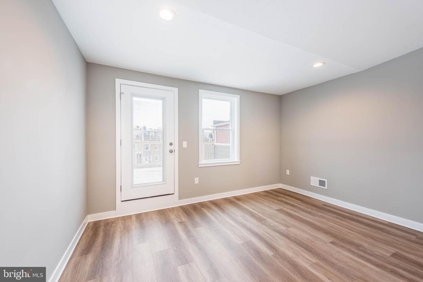 848 Edmondson Avenue photo 26