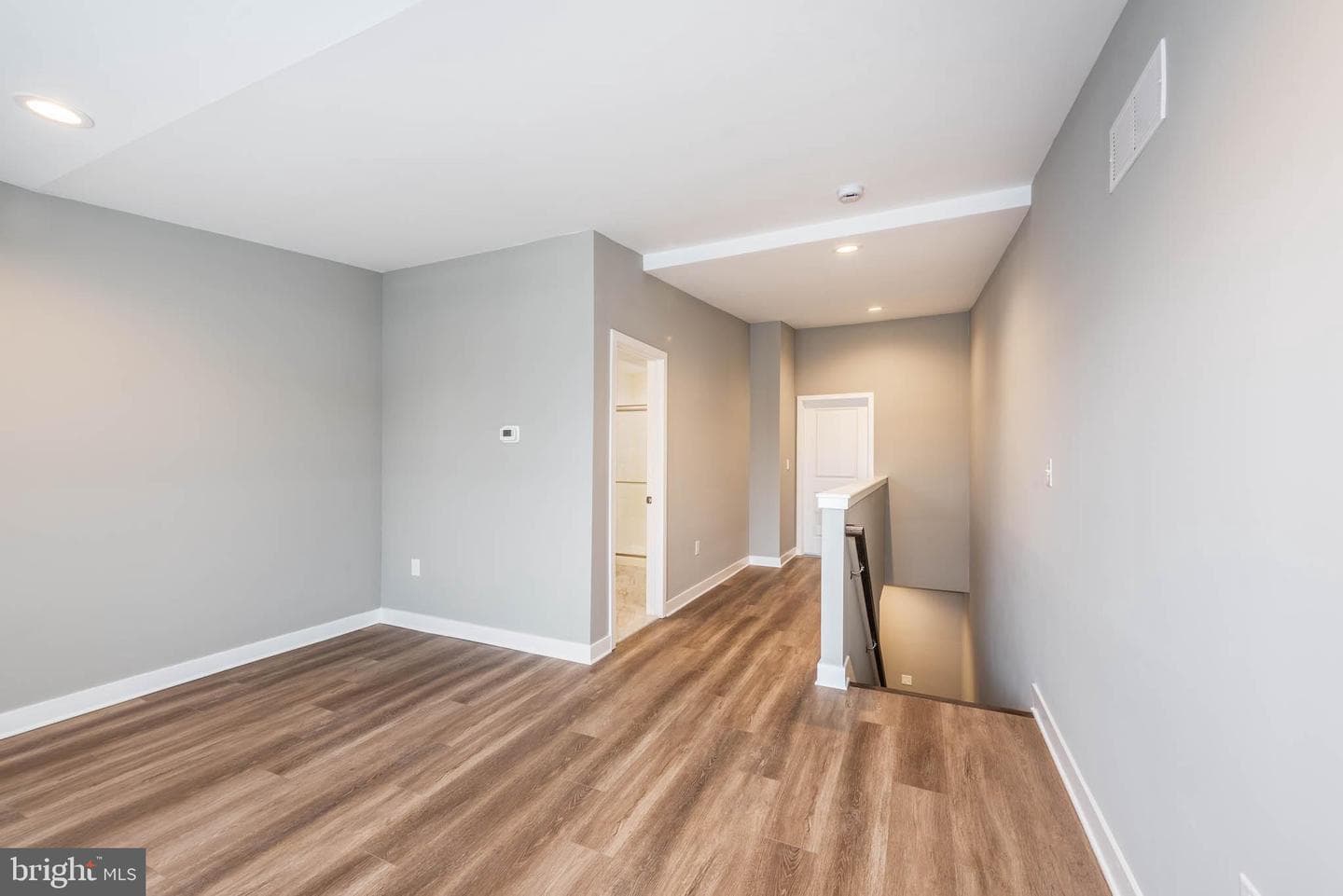 848 Edmondson Avenue photo 27