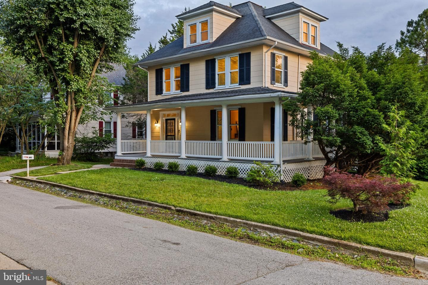 5115 Maple Park Avenue photo 2