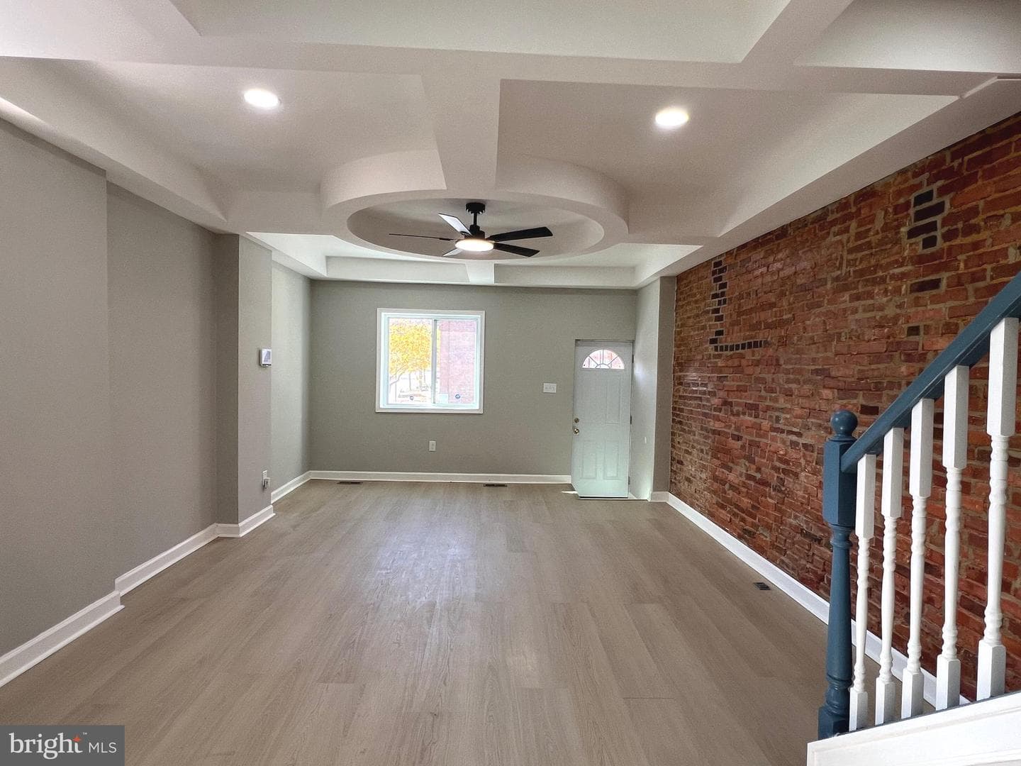 901 N Luzerne Avenue photo 6