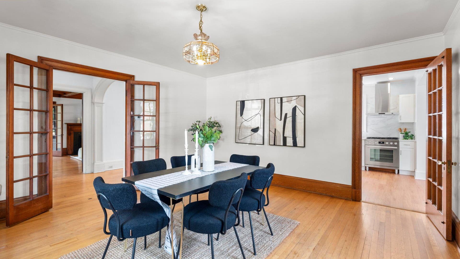 535 W 40th Street photo 16