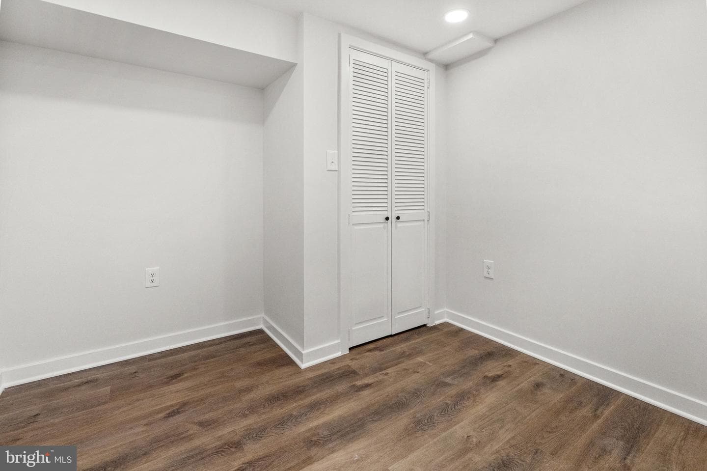 3009 Milford Avenue photo 27
