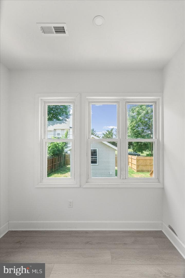 4307 Miami Place photo 16