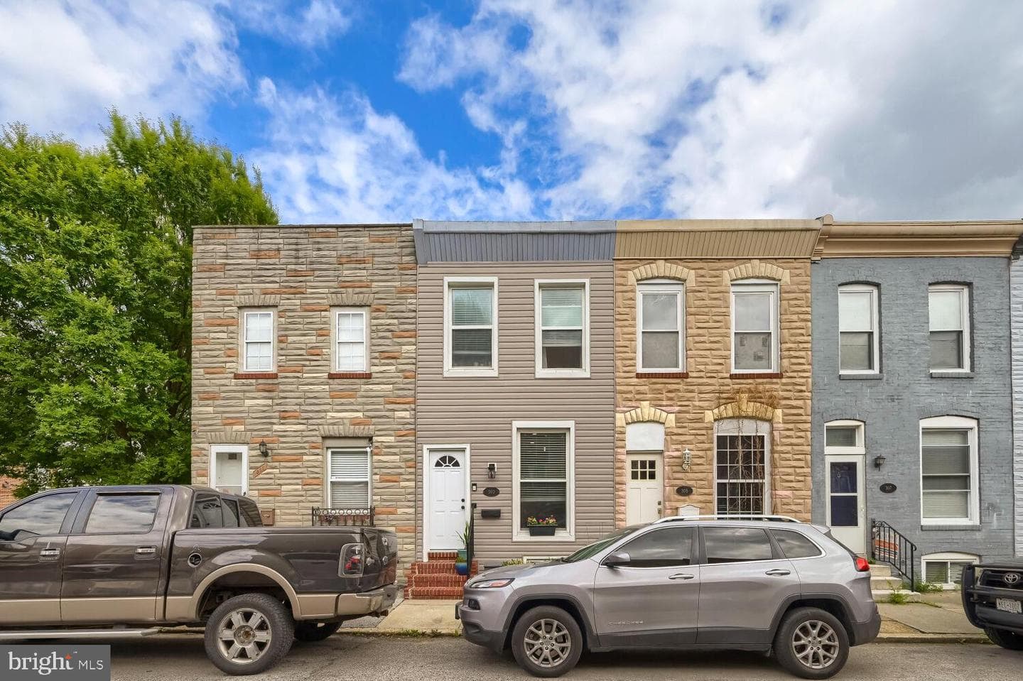 303 Fagley Street photo 2