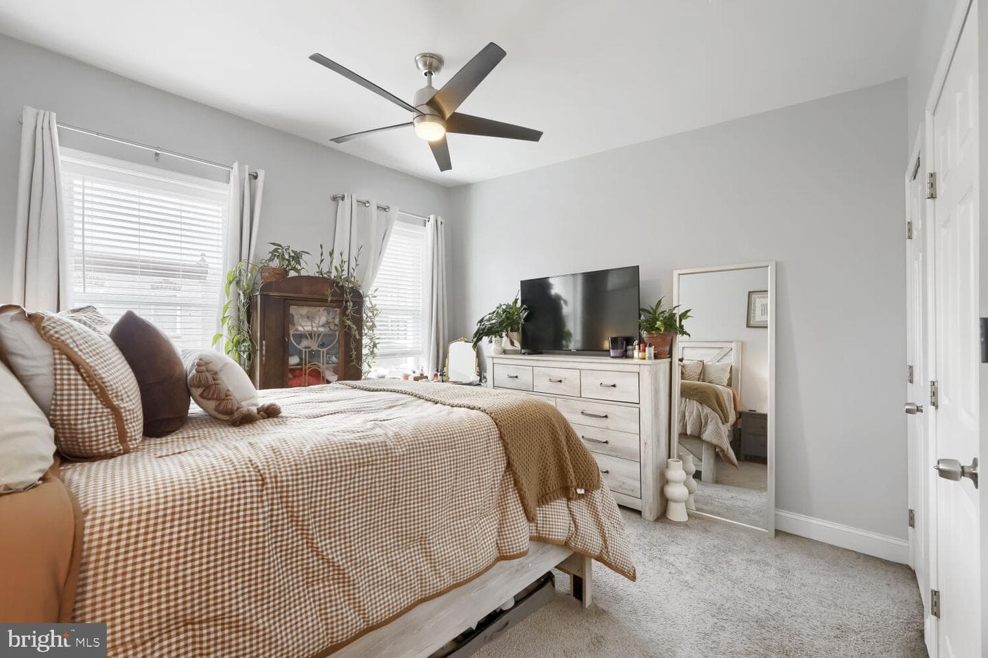 303 Fagley Street photo 22