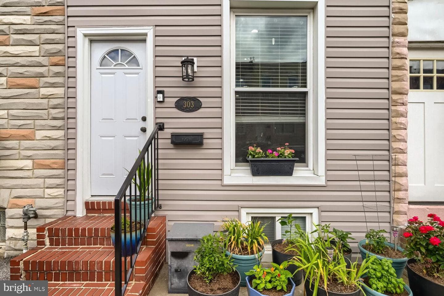 303 Fagley Street photo 3