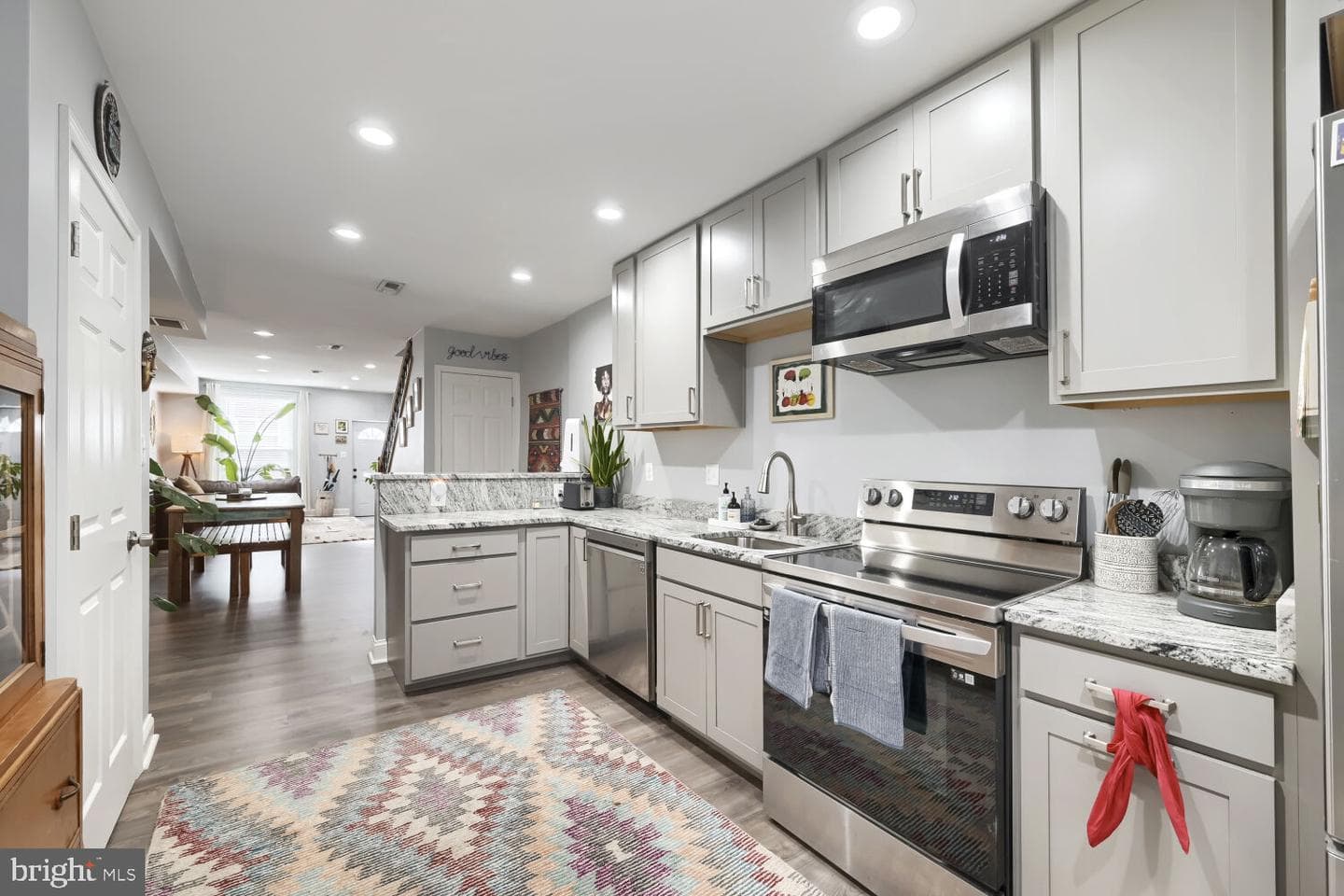 303 Fagley Street photo 7