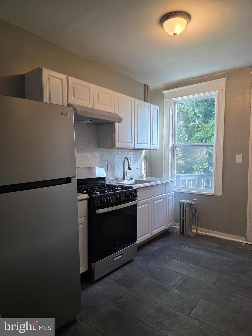 1515 E 29th Street photo 5