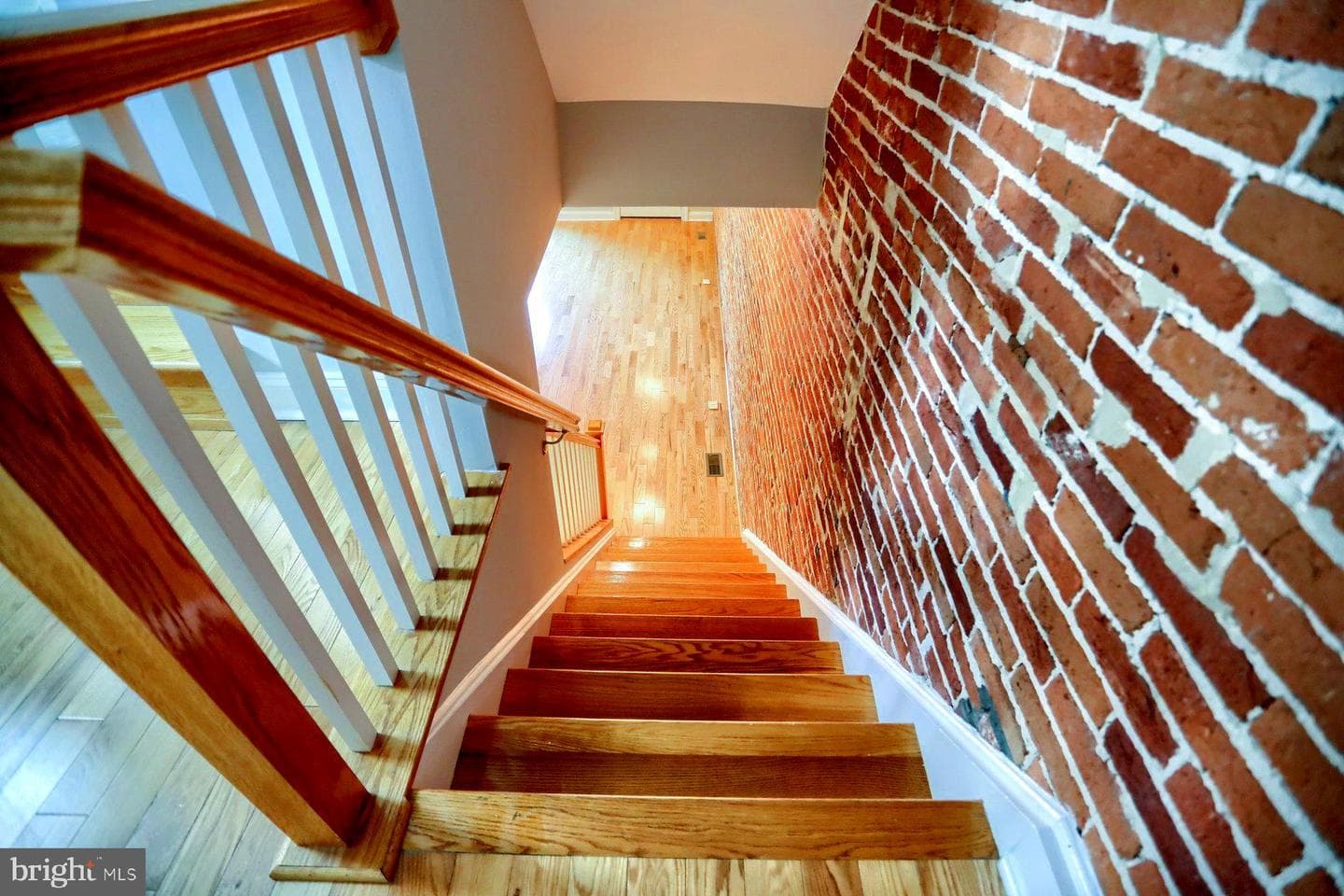 110 Ann Street photo 17