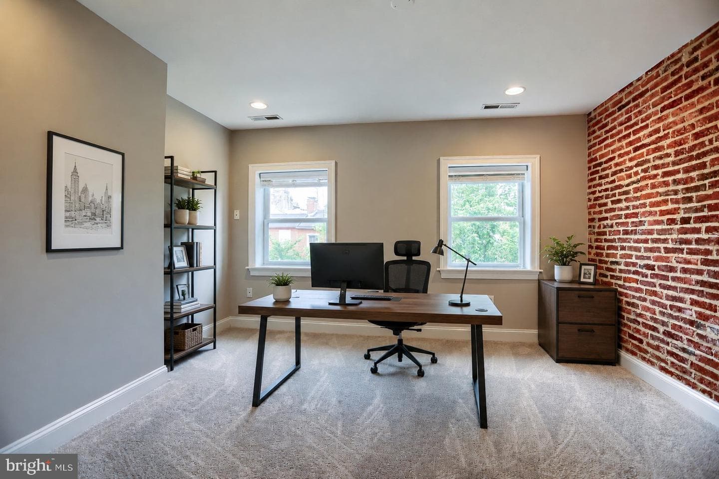 110 Ann Street photo 4