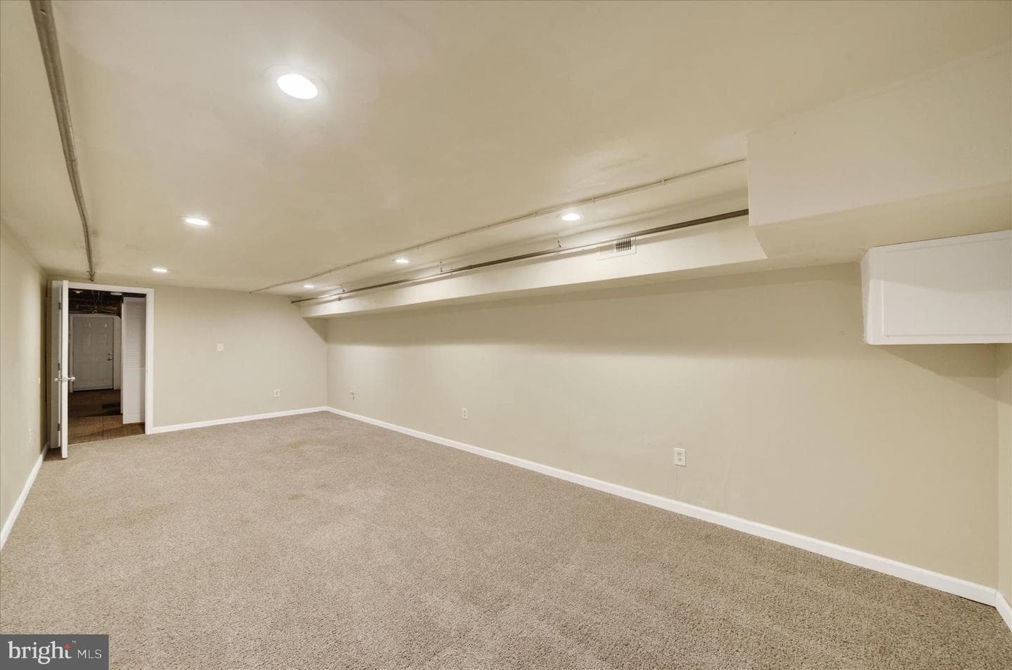 1813 N Bentalou Street photo 29