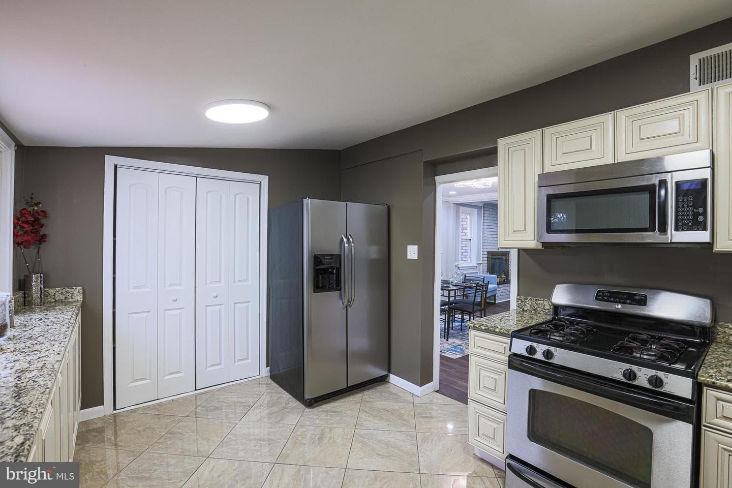 2507 Taney Road photo 60