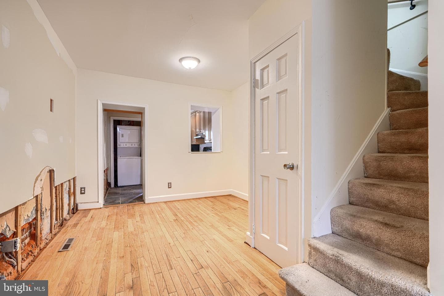 42 E Hamburg Street E photo 6
