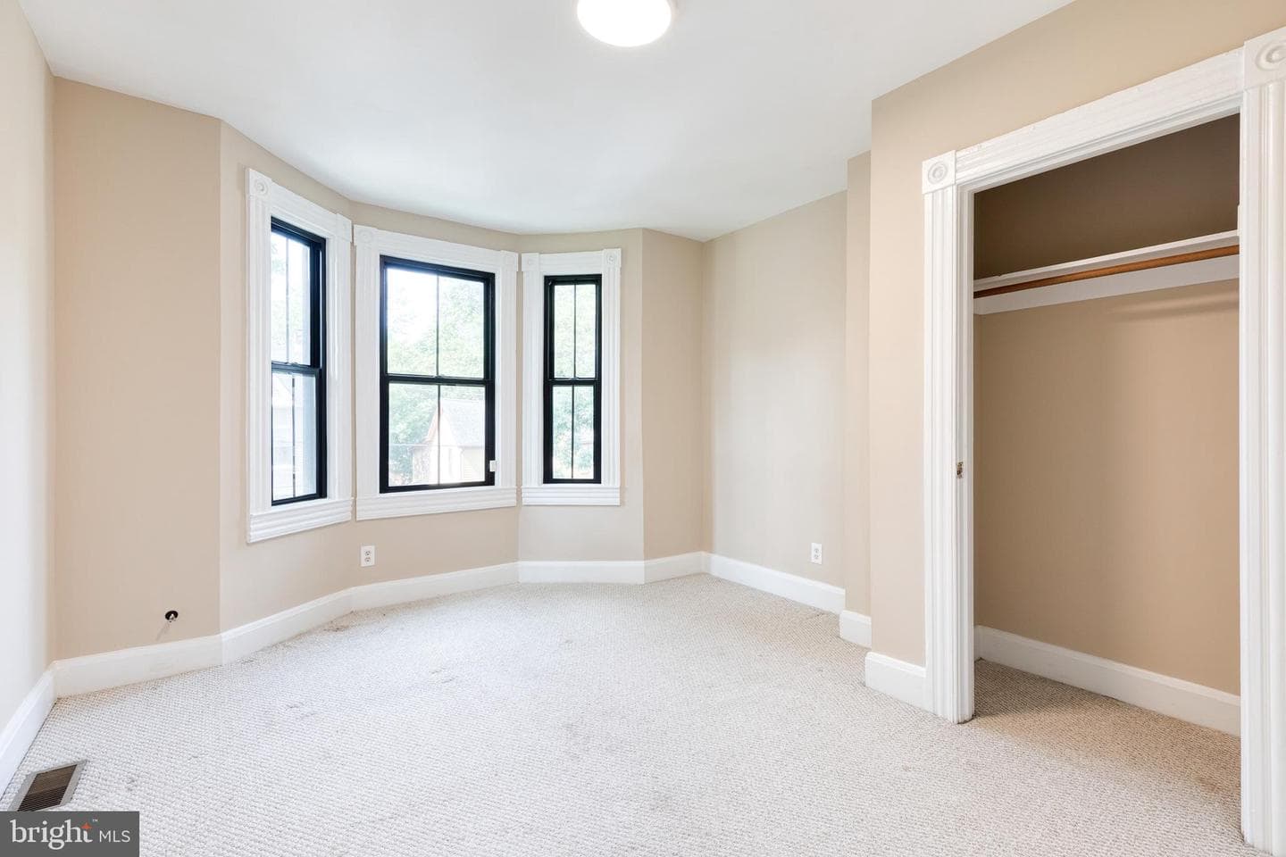 806 Homestead Street photo 26