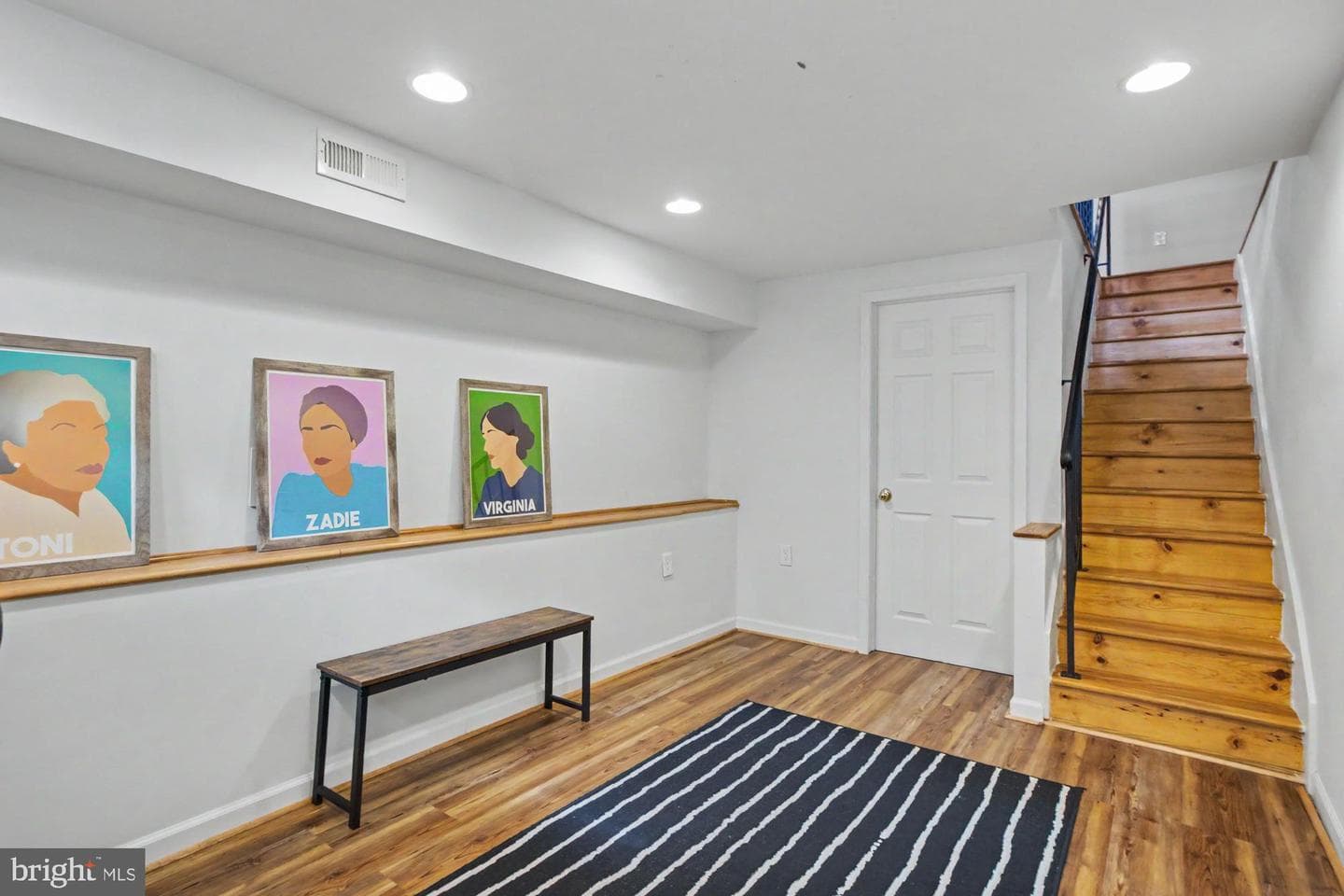 916 S Curley Street photo 37