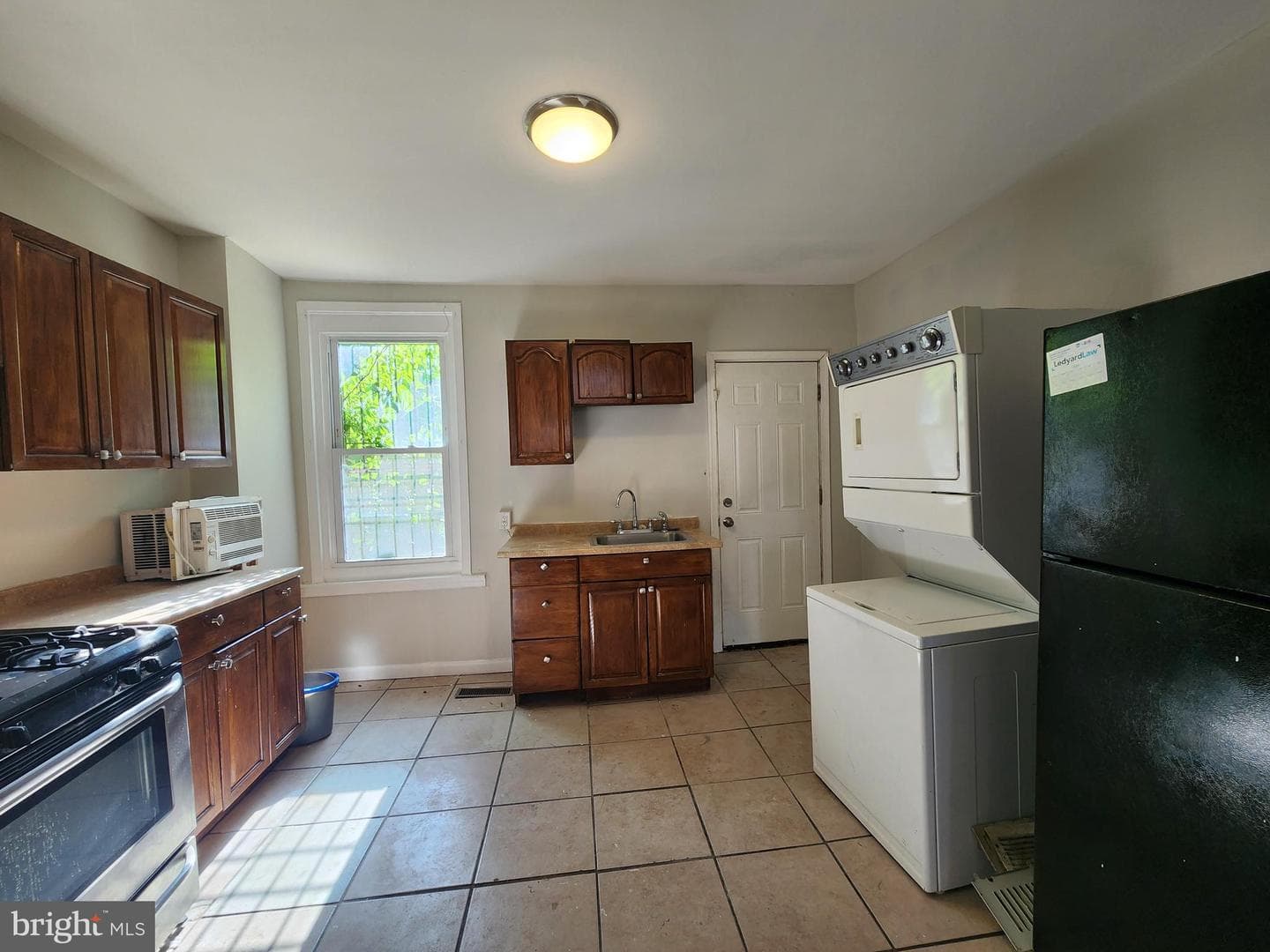 1717 N Pulaski Street photo 9