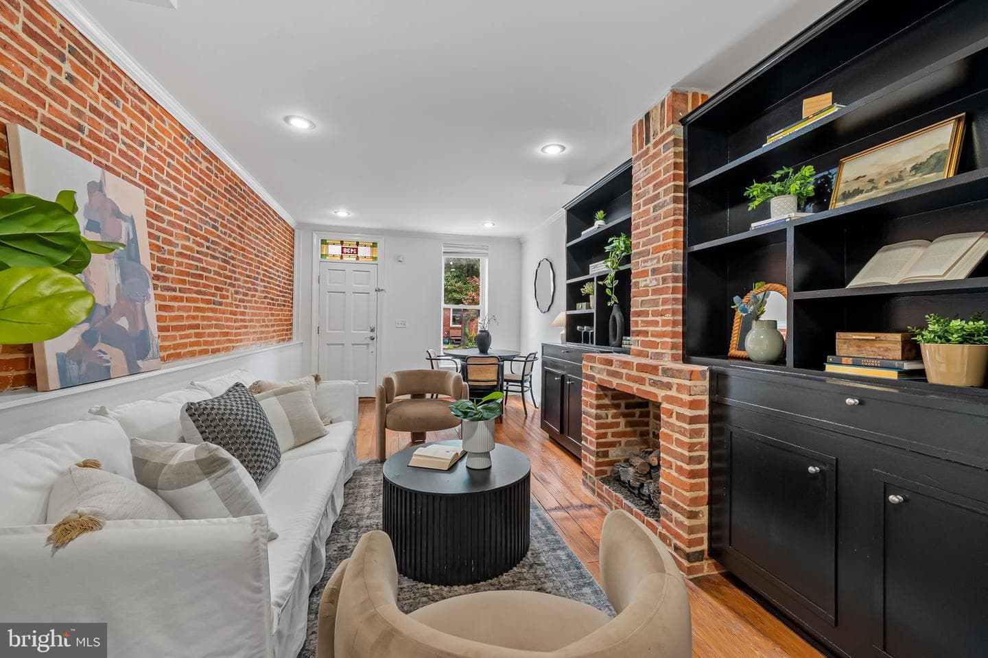 1438 Battery Avenue, Baltimore