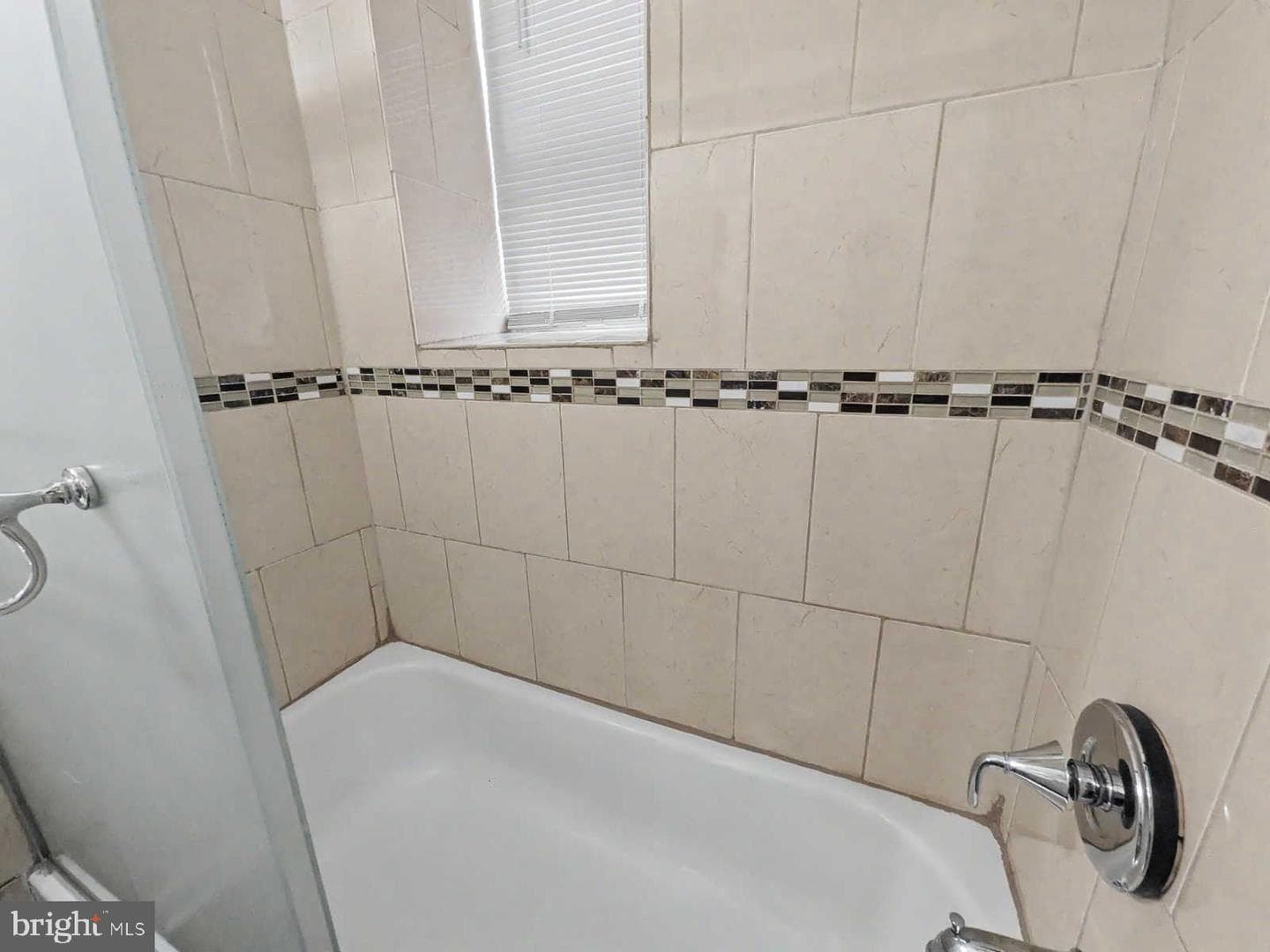 3212 Westwood Avenue photo 16