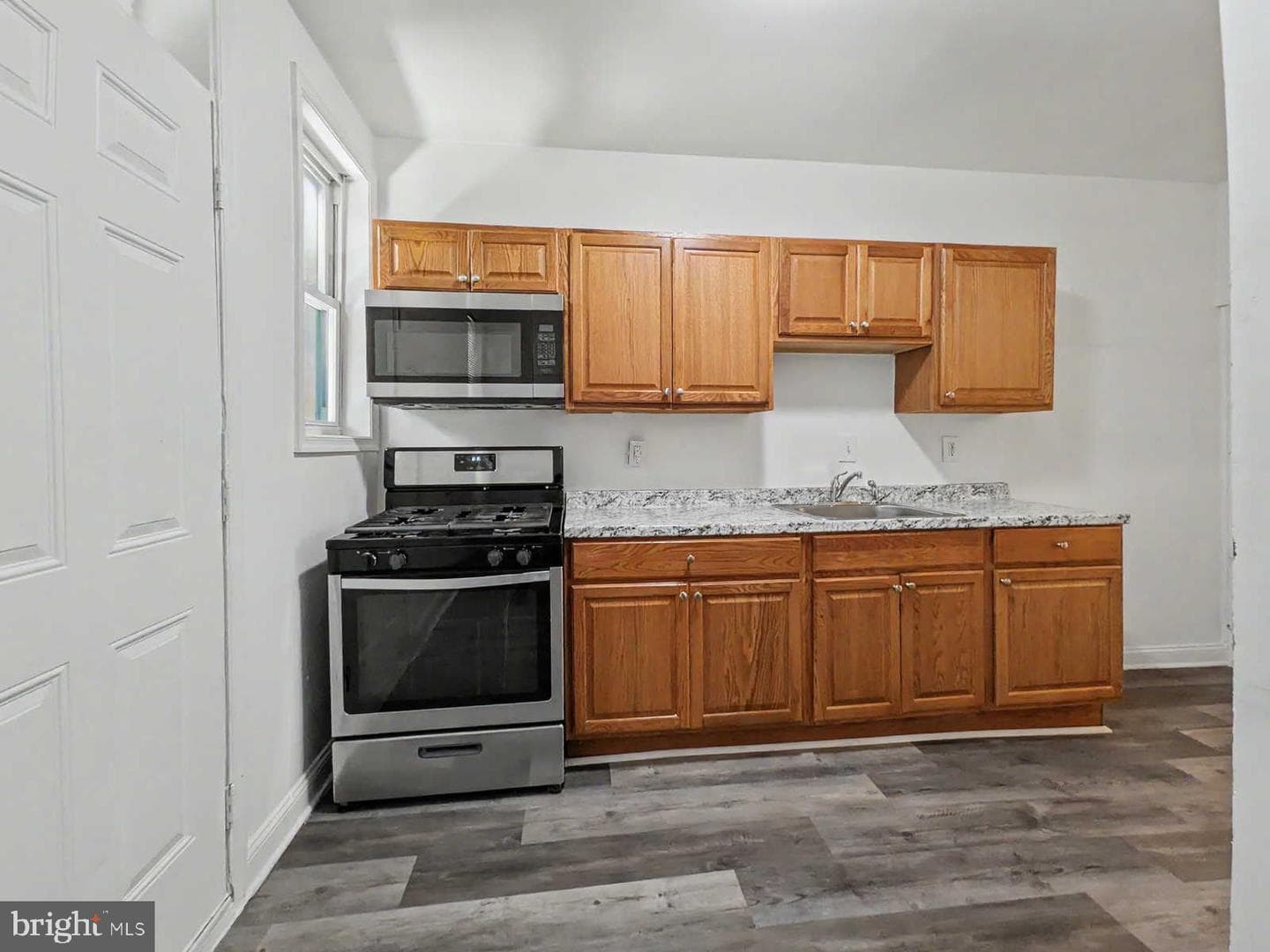 3212 Westwood Avenue photo 5