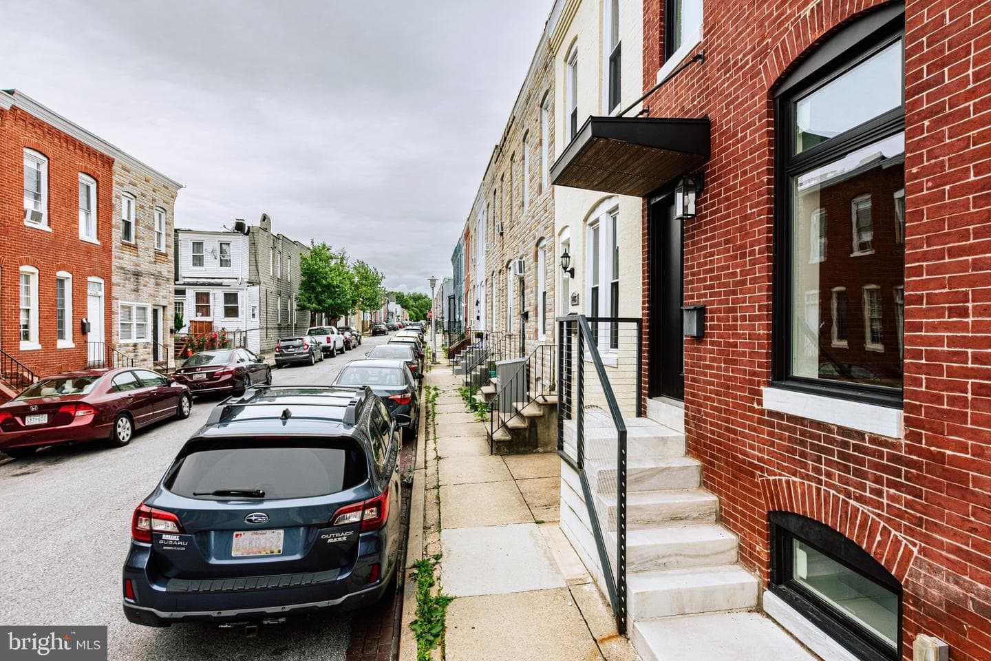 2723 Miles Avenue photo 3