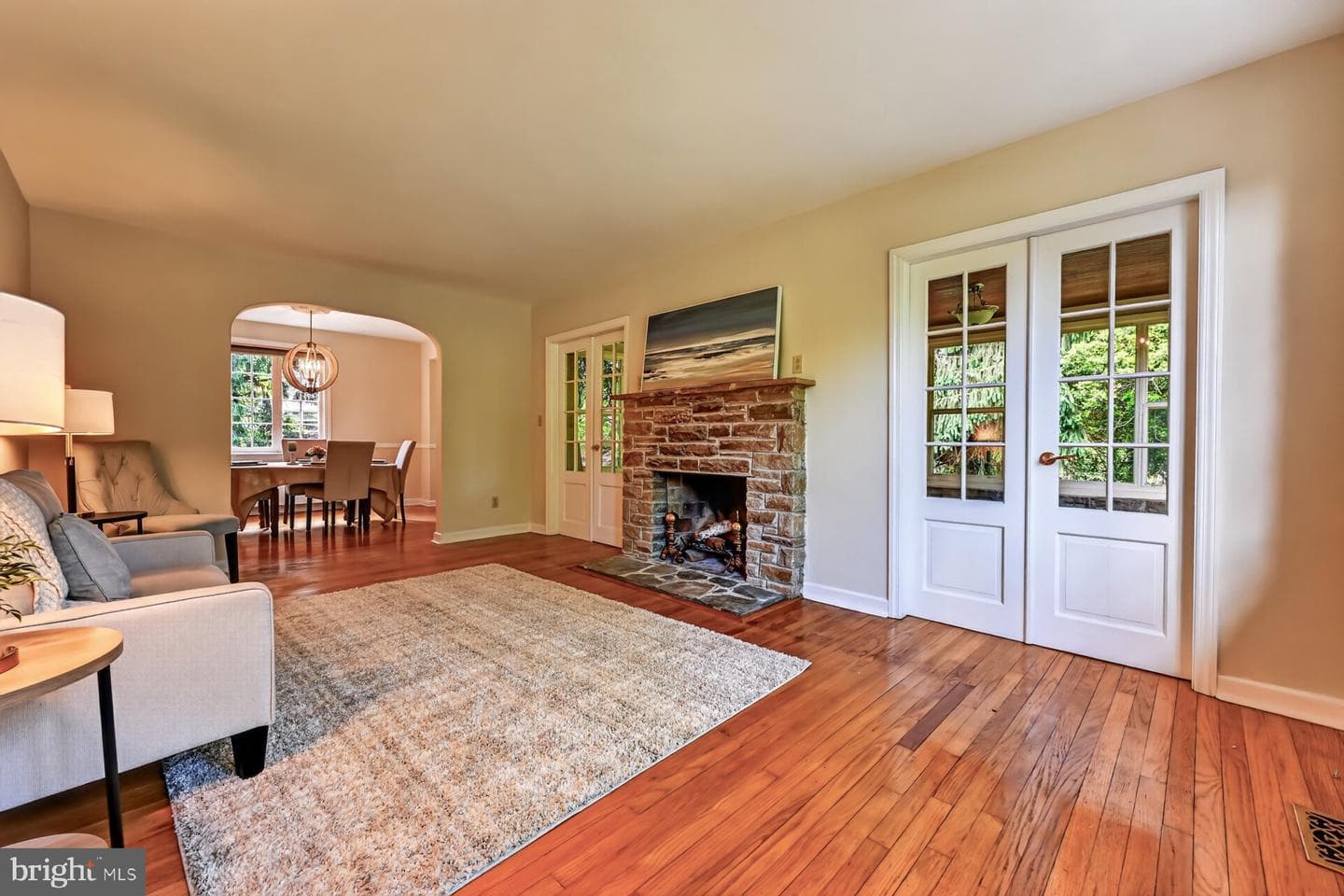 2119 Edmondson photo 18