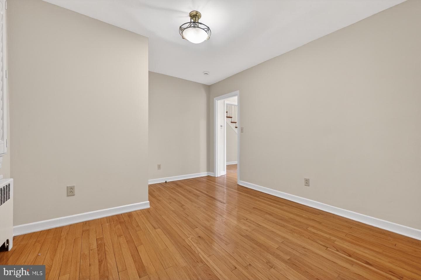 2119 Edmondson photo 36