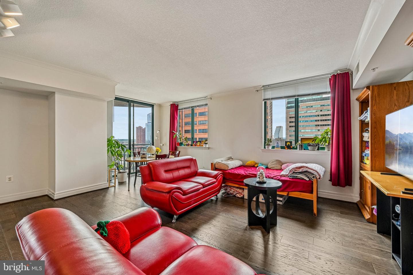 414 Water Street #1603 photo 4
