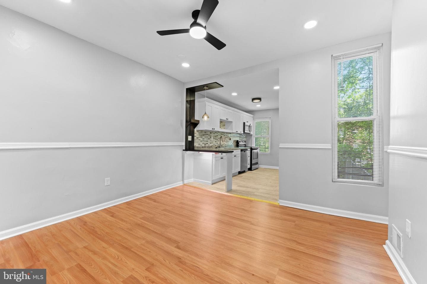 1629 N Wolfe Street photo 8