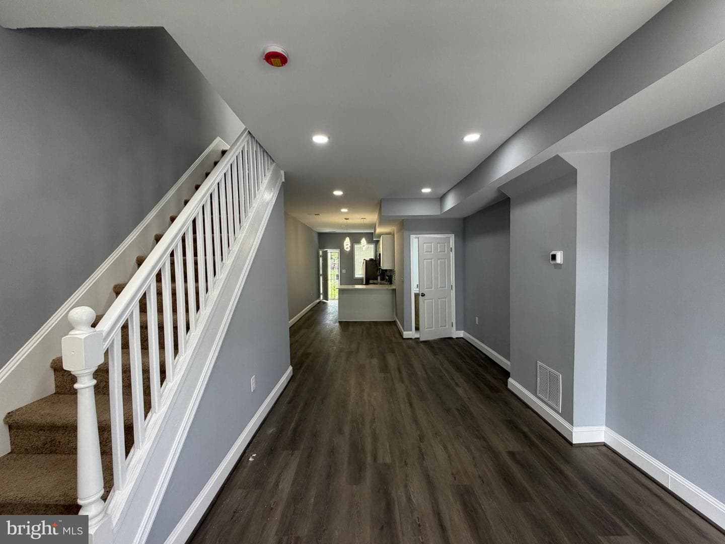 1410 N Milton Avenue photo 11
