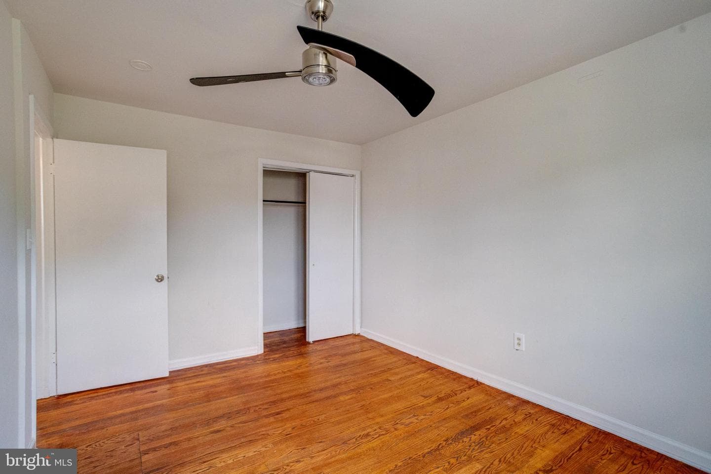 4600 Seifert Avenue photo 27