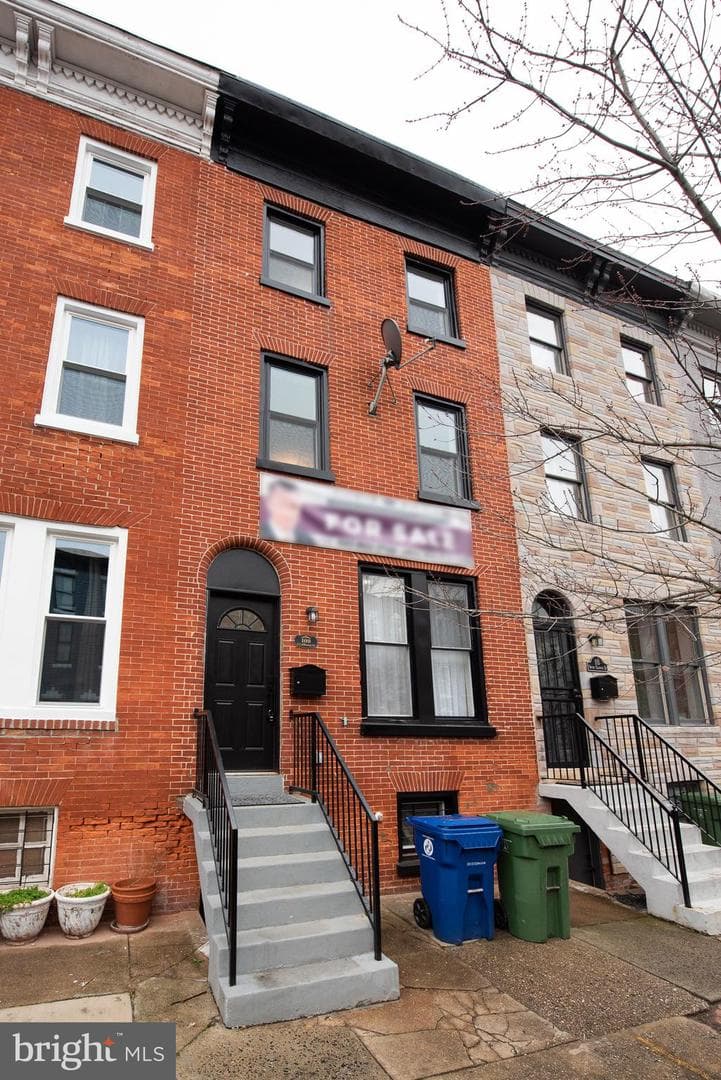 109 S Calhoun Street photo 31