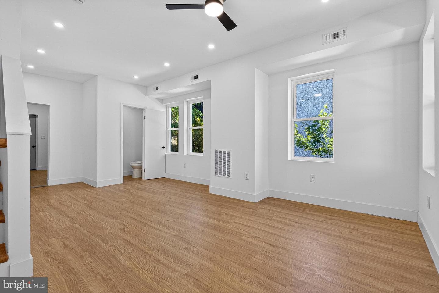 2917 Markley Avenue photo 5