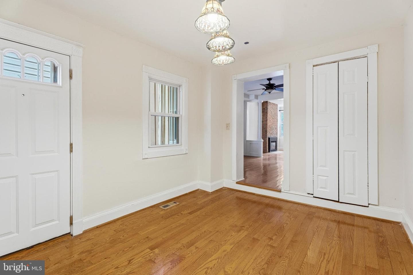 877 W Lombard Street photo 15