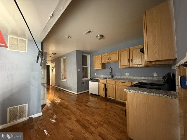 2529 Woodbrook Avenue photo 5