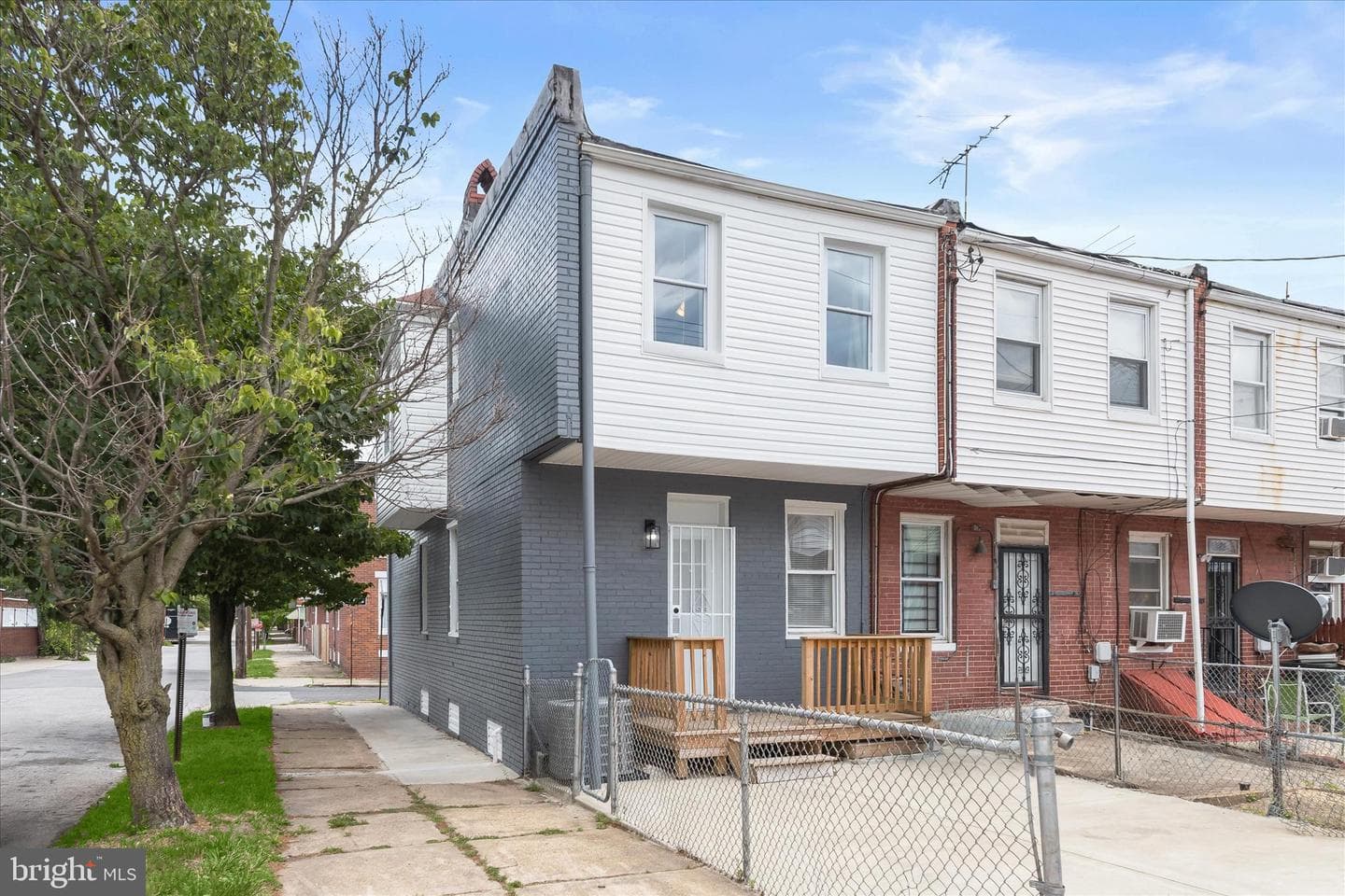 924 N Belnord Avenue photo 35