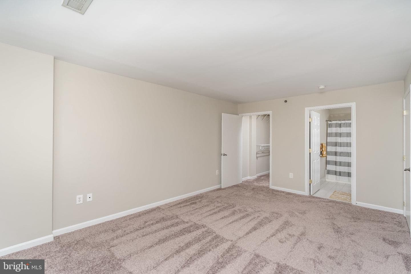 2702 Lighthouse Pt E #532 photo 29