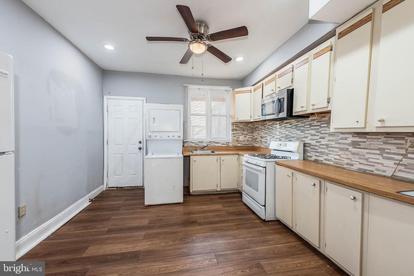 1313 N Washington Street photo 6