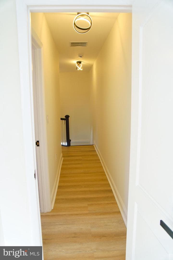 4003 Oakford Avenue photo 17