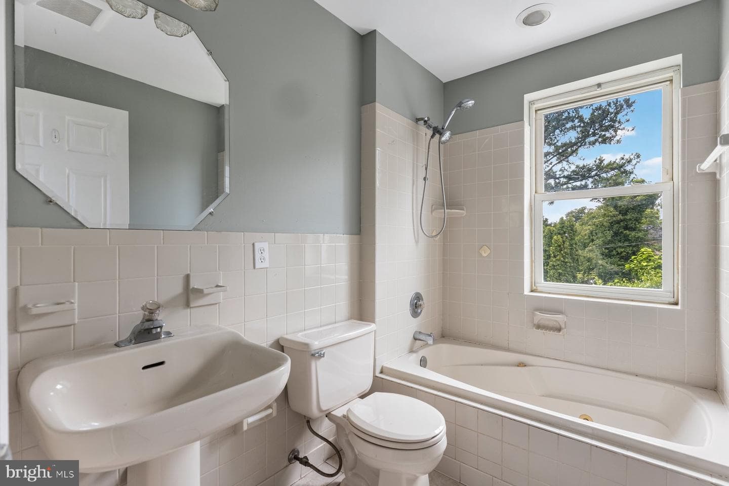 2803 Fleetwood Avenue photo 17