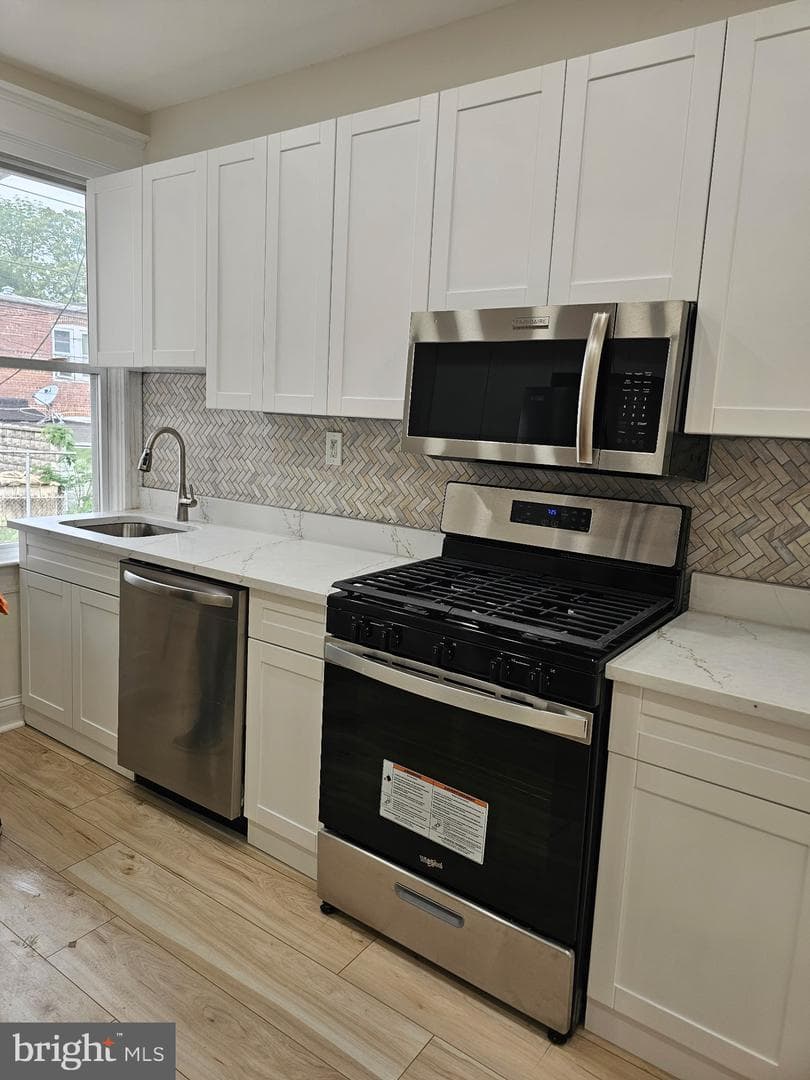 752 N Grantley Street photo 7