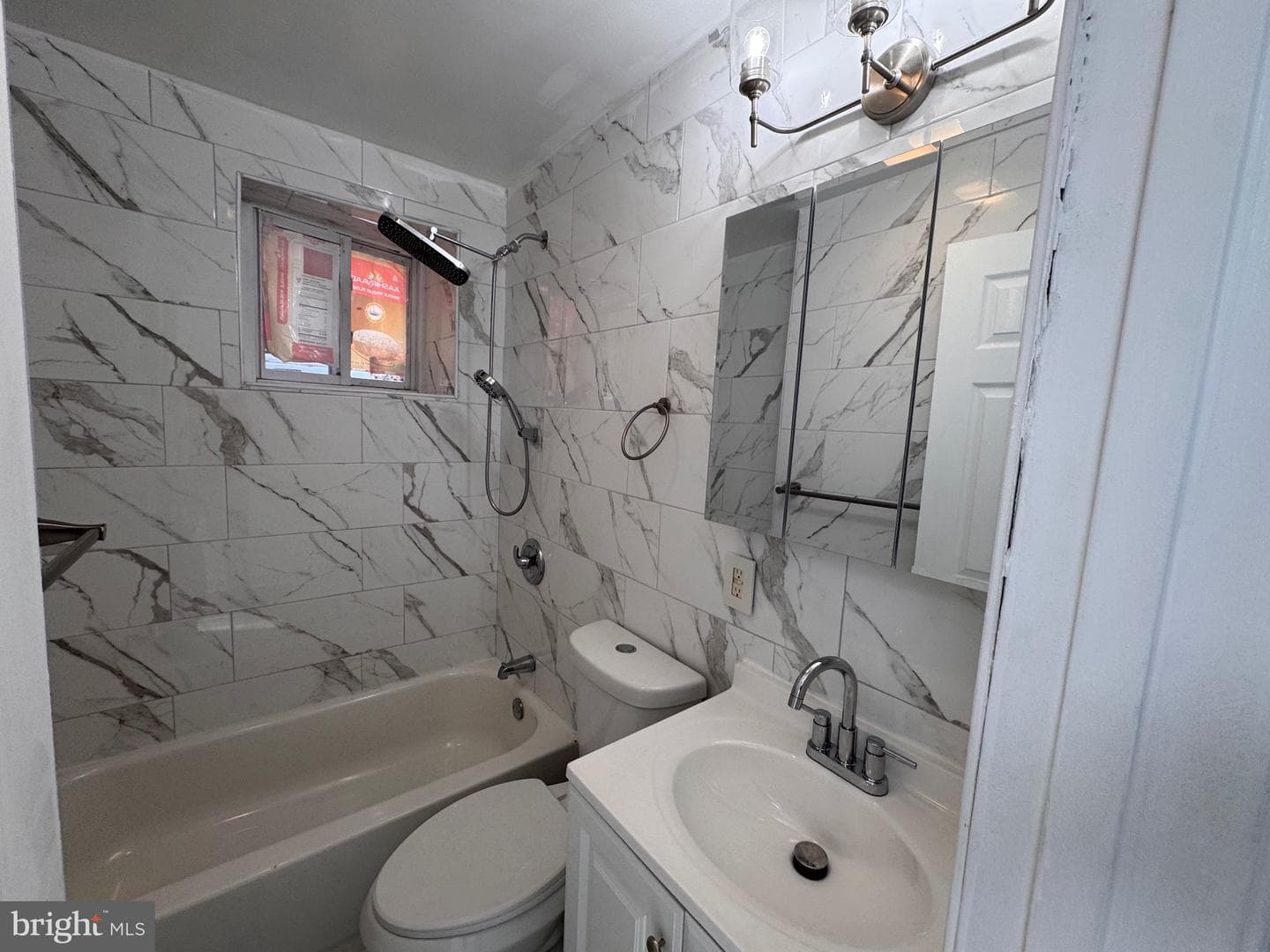 3307 Abell Avenue photo 7