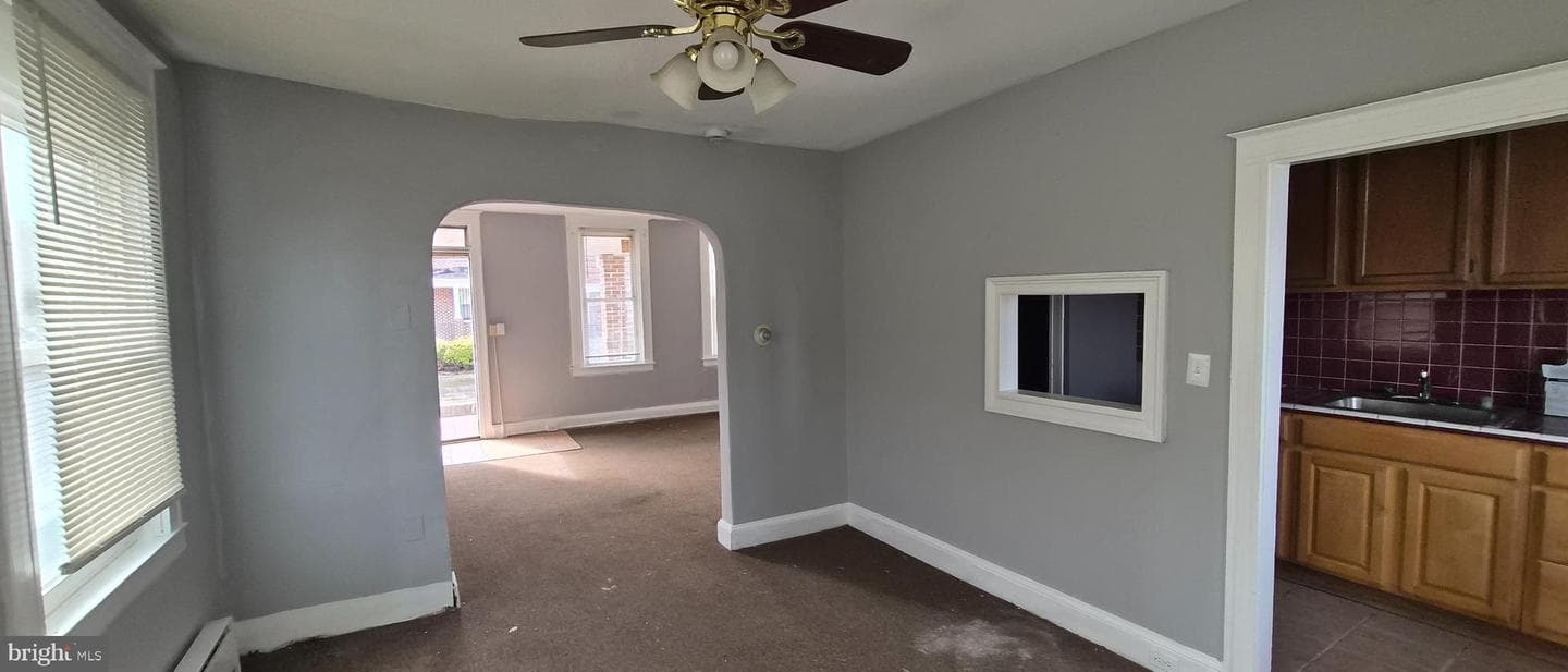3238 Ravenwood Avenue photo 2