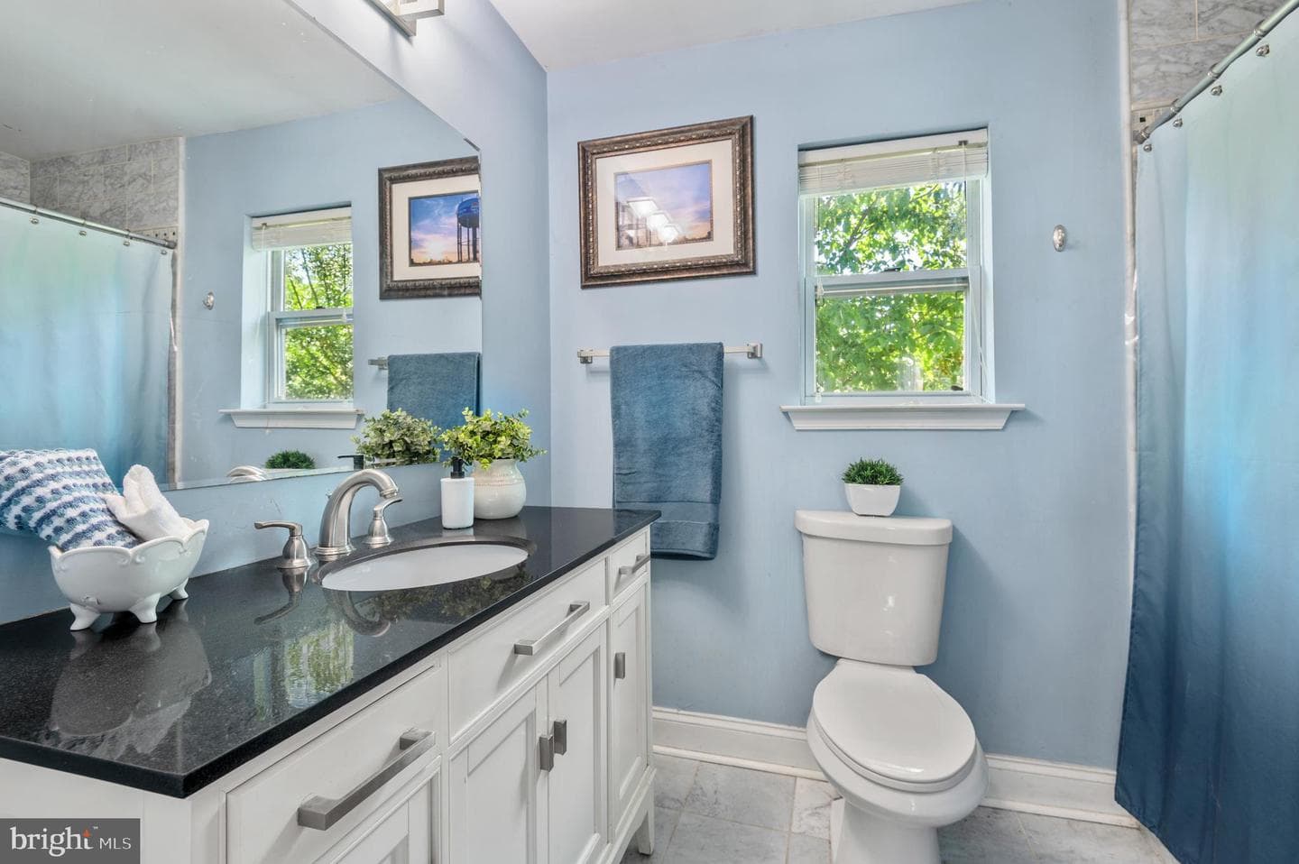 3010 Howard Park Avenue photo 14