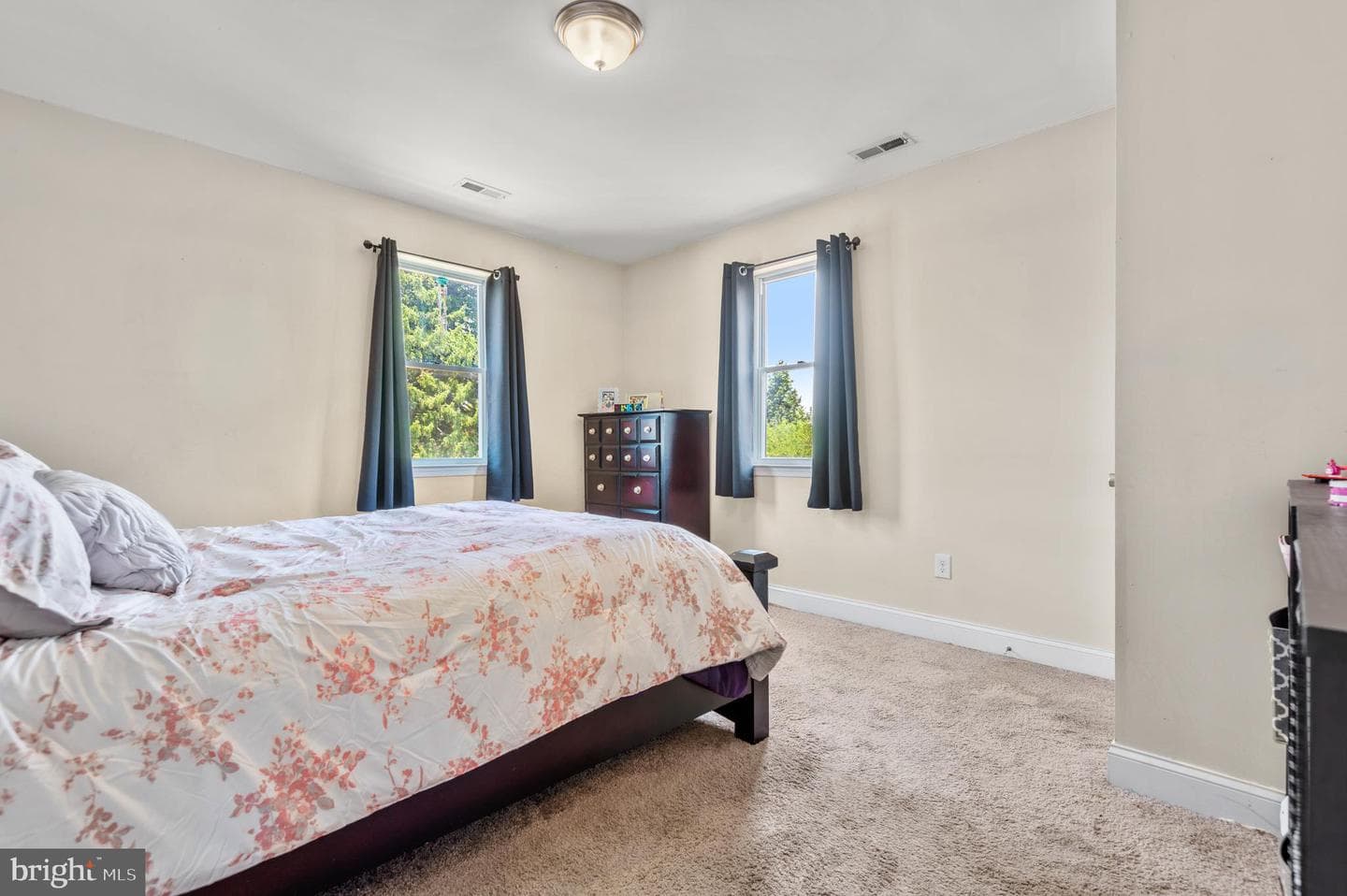 3010 Howard Park Avenue photo 16