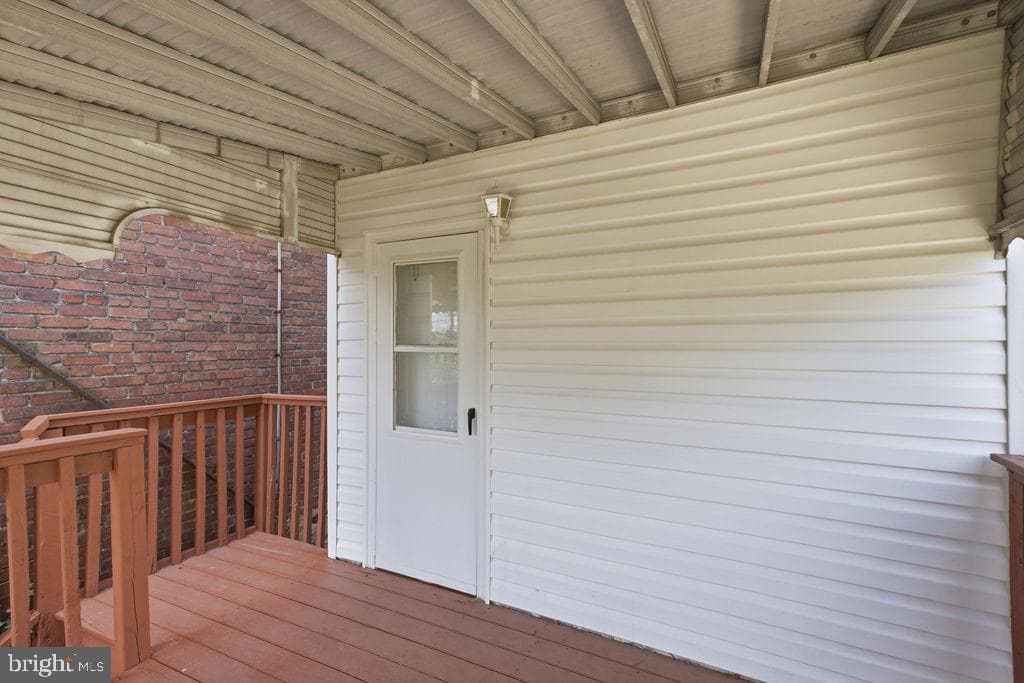 3227 Phelps Lane photo 33