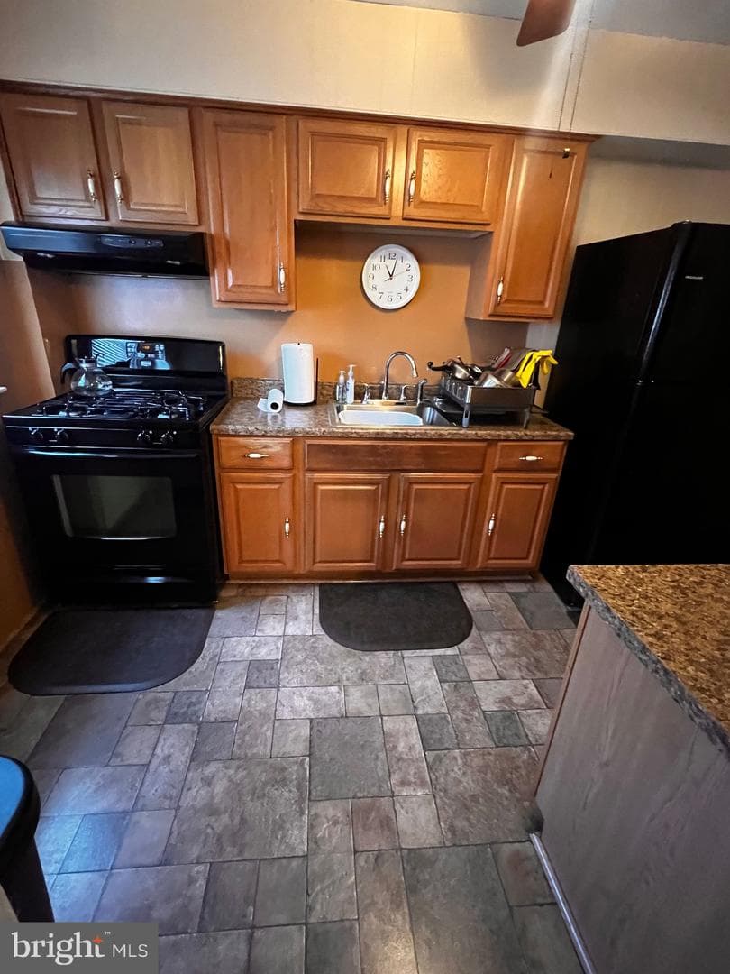 3828 Yolando Road photo 7