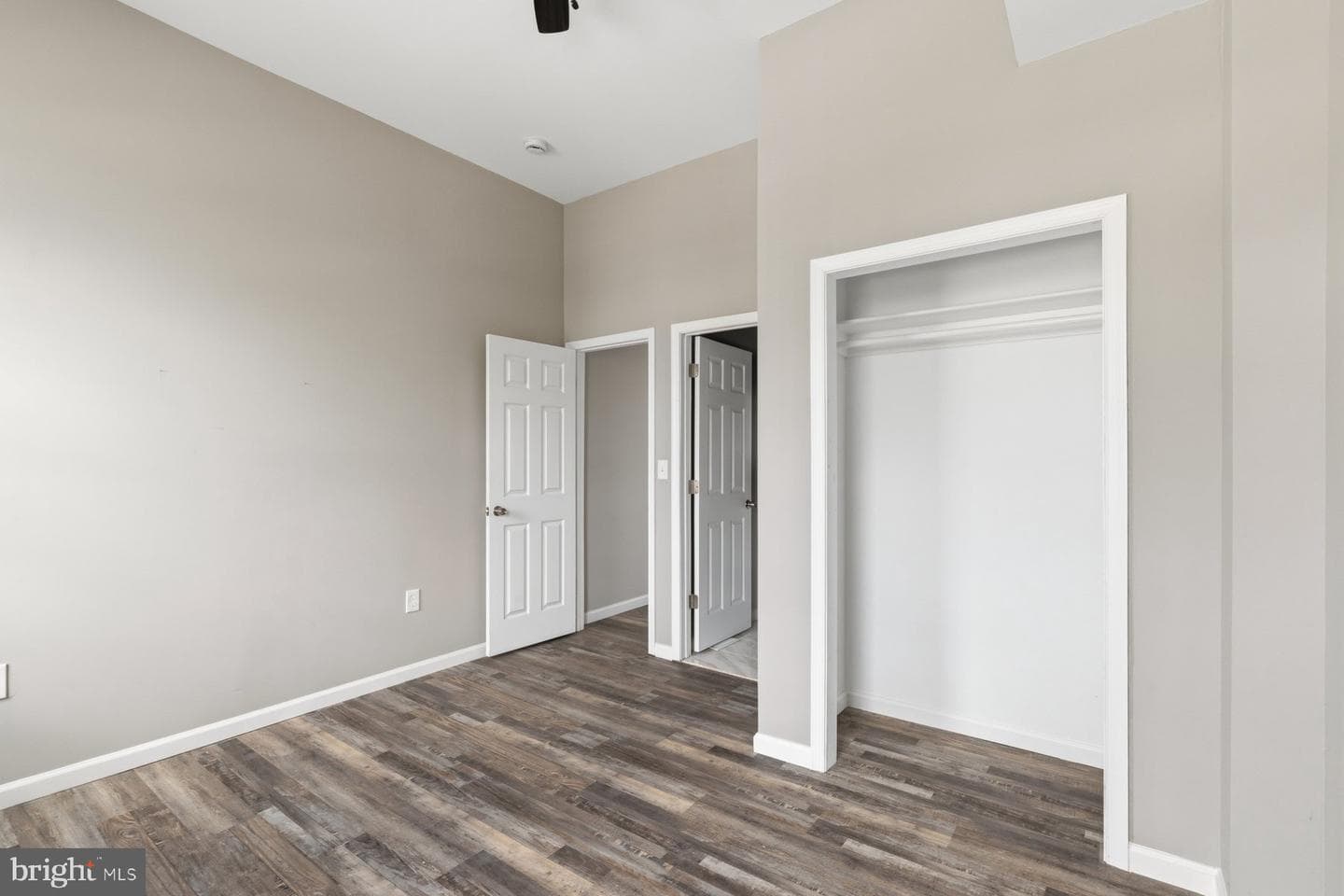 1001 S Carey Street photo 14