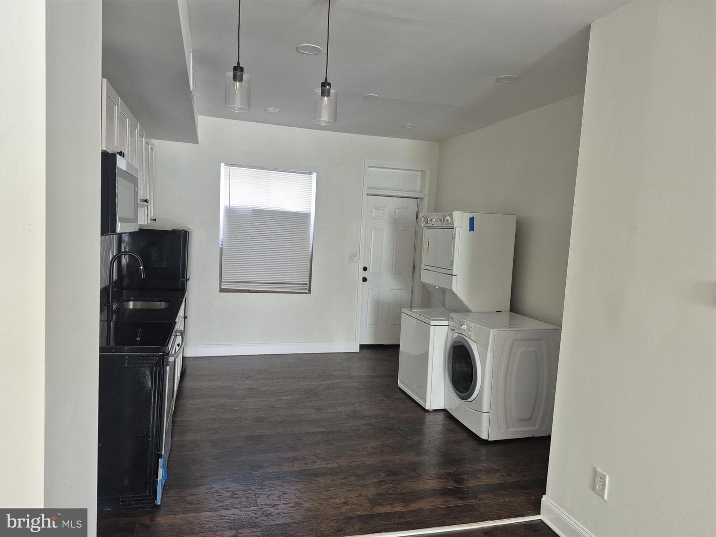 2416 Frederick Avenue photo 6