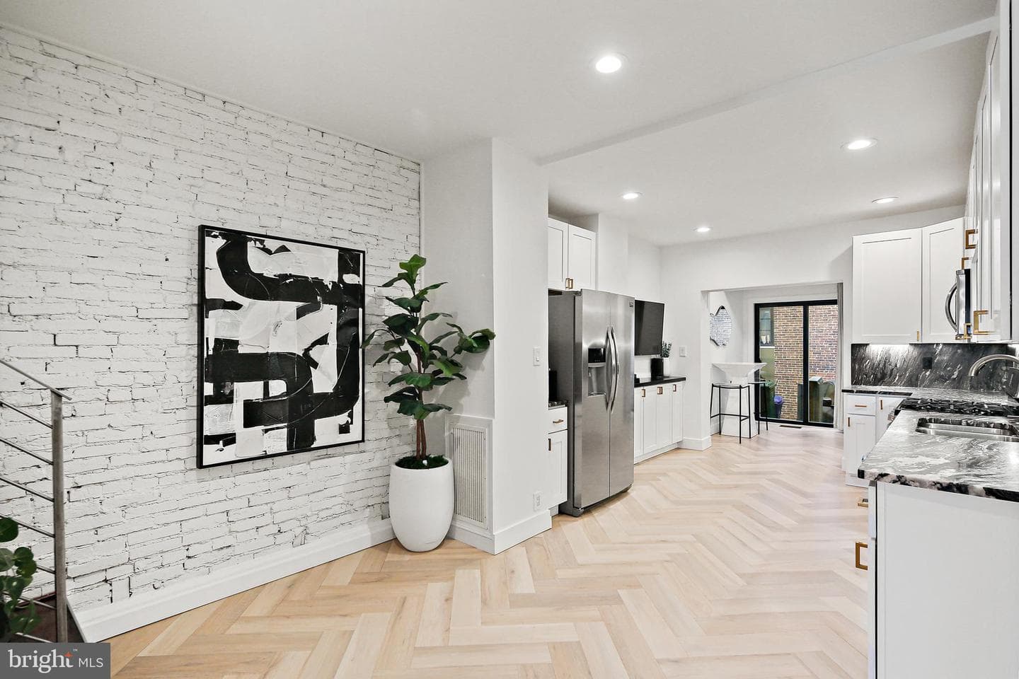 1710 Clarkson Street photo 10