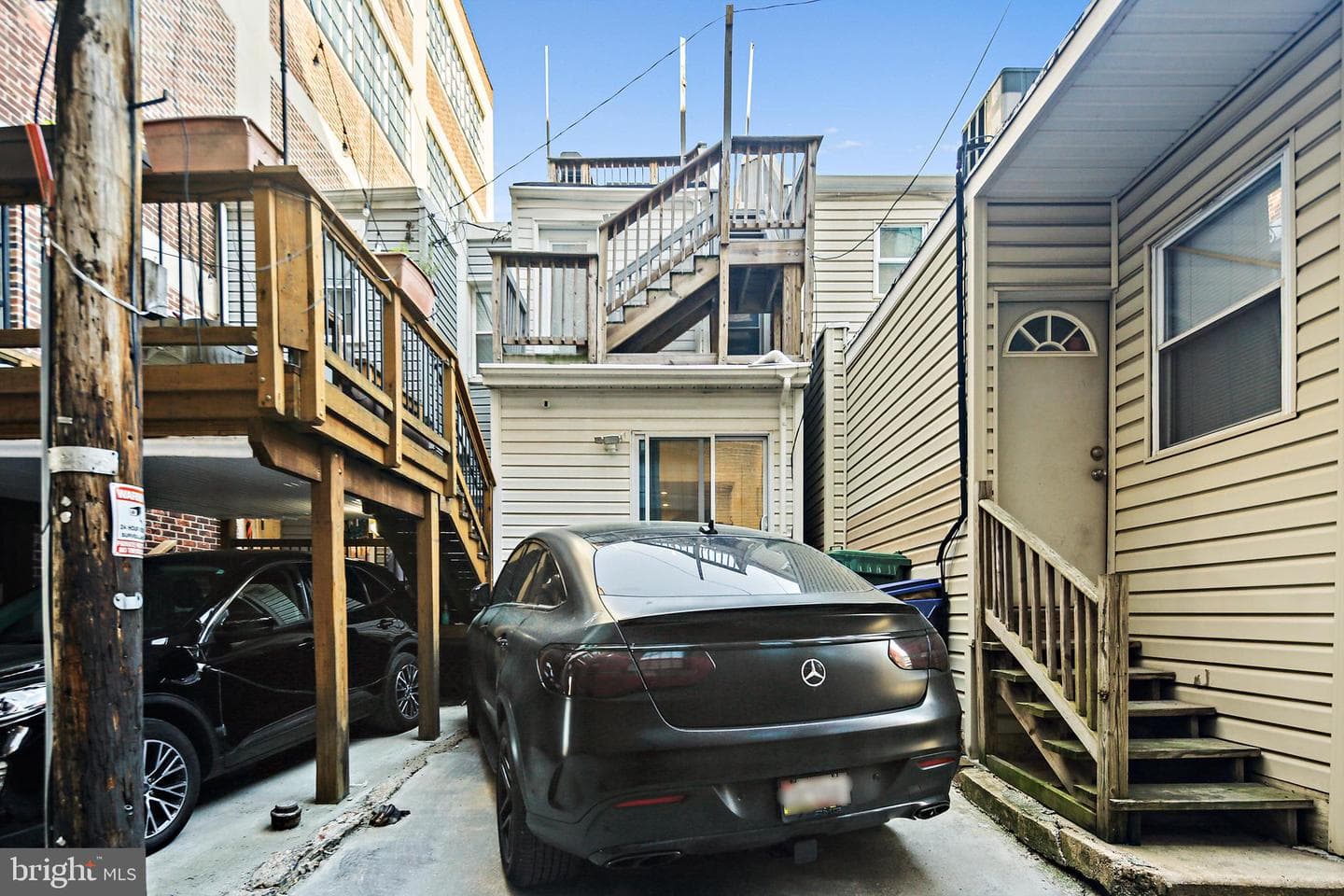 1710 Clarkson Street photo 29